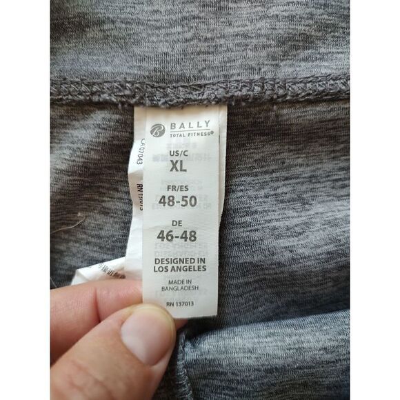 Bally Women's Size XL Gray Capri Length Leggings High Waisted - Picture 3 of 5